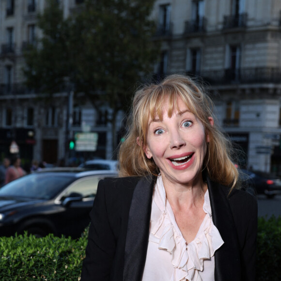 Exclusif - Julie Depardieu lors de la soirée des 90 ans du prix des Deux Magots à Paris le 25 septembre 2023. © Denis Guignebourg / Bestimage 
