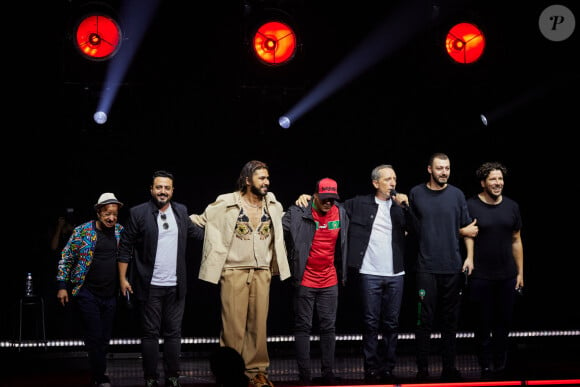 Exclusif - Booder, Rachid Allali, Elgrande Toto, Dj Abdel, Gad Elmaleh, Roman Frayssinet, Redouane Bougheraba - Show Solidarité Maroc, organisé par G.Elmaleh, R.Bougheraba et R.Frayssinet, au Dôme de Paris. Le 2 octobre 2023. Le show a fait salle comble devant 4000 personnes et a rapporté 435 000 euros. L'intégralité des recettes sera reversée au "fond spécial 126". © Cyril Moreau / Bestimage 