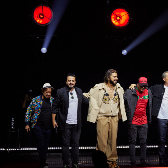 Exclusif - Booder, Rachid Allali, Elgrande Toto, Dj Abdel, Gad Elmaleh, Roman Frayssinet, Redouane Bougheraba - Show Solidarité Maroc, organisé par G.Elmaleh, R.Bougheraba et R.Frayssinet, au Dôme de Paris. Le 2 octobre 2023. Le show a fait salle comble devant 4000 personnes et a rapporté 435 000 euros. L'intégralité des recettes sera reversée au "fond spécial 126". © Cyril Moreau / Bestimage 