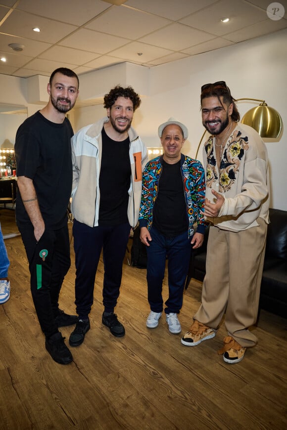 Exclusif - Roman Frayssinet, Redouane Bougheraba, Booder, Elgrande Toto - Show Solidarité Maroc, organisé par G.Elmaleh, R.Bougheraba et R.Frayssinet, au Dôme de Paris. Le 2 octobre 2023. Le show a fait salle comble devant 4000 personnes et a rapporté 435 000 euros. L'intégralité des recettes sera reversée au "fond spécial 126". © Cyril Moreau / Bestimage 