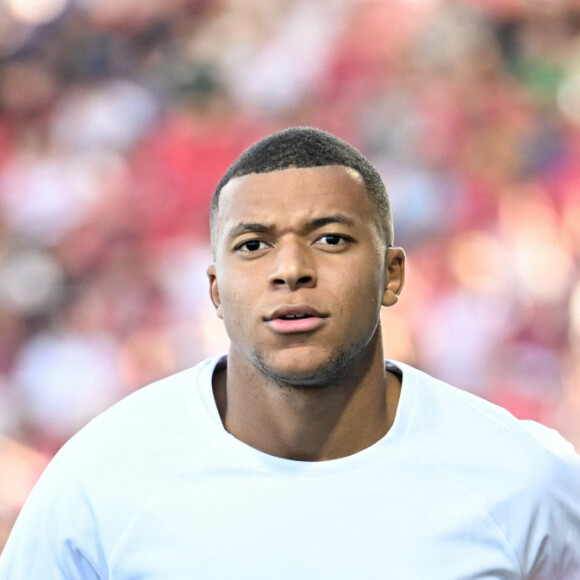 Le journaliste n'a pas du tout apprécié la prestation de Kylian Mbappé face à Newcastle
Kylian Mbappe (psg) lors du match de Ligue 1 Uber Eats "Clermont Foot - PSG (0-0)" au stade Gabriel-Montpied, le 30 septembre 2023.