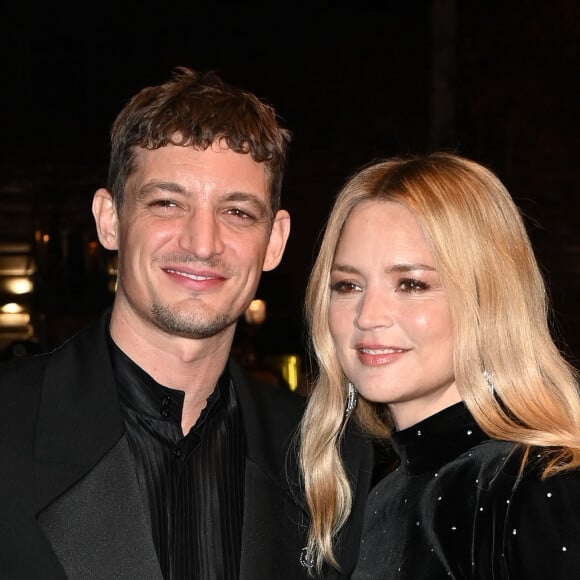 Niels Schneider et sa compagne Virginie Efira - Photocall au Fouquet's après la 48ème cérémonie des César à Paris © Coadic Guirec / Bestimage