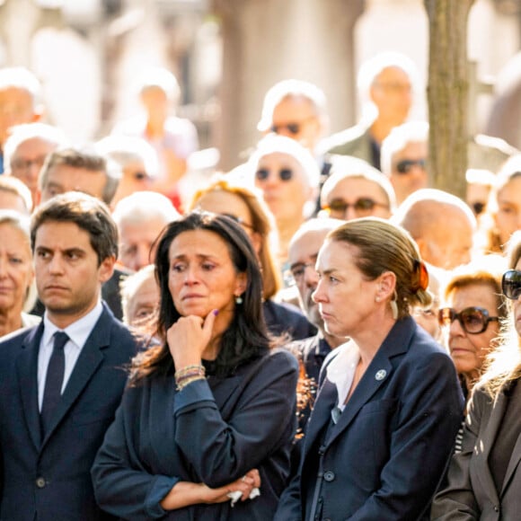 Sophie Cluzel, Secrétaire d'Etat chargée des personnes âgées, Gabriel Attal ministre de l'Éducation nationale et de la Jeunesse, Léa Salamé - Obsèques de Jean-Pierre Elkabbach au cimetière du Montparnasse de Paris, le 6 octobre 2023. © Christophe Clovis/Bestimage