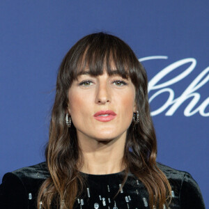 Juliette Armanet - Cérémonie du remise du Trophée Chopard au Carlton Beach à Cannes, lors du 76ème Festival International du Film de Cannes. Le 19 mai 2023 © Olivier Borde / Bestimage 