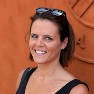 Laure Manaudou - People dans le village lors de la finale du tournoi de tennis de Roland-Garros à Paris, le 7 juin 2015. 