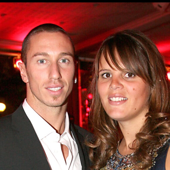 Laure Manaudou et Frederick Bousquet - Dîner de gala de la mode contre le sida au pavillon d'Armenonville