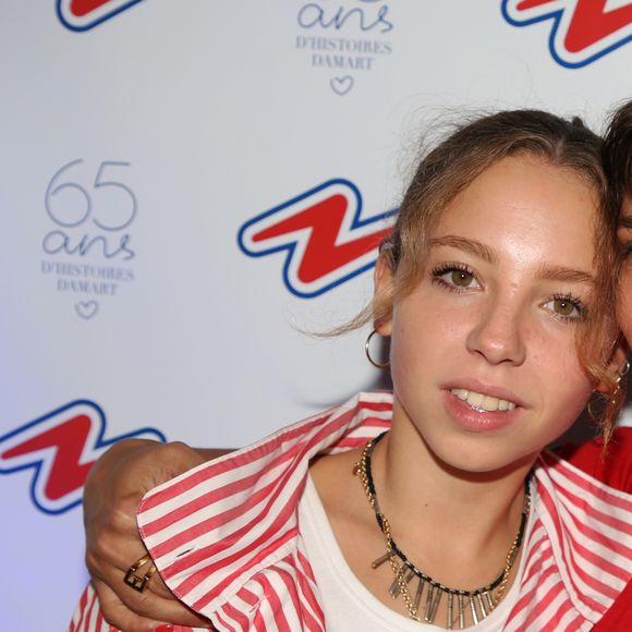 Emma de Caunes et sa fille Nina Blanc-Francard (fille de Sinclair) - Soirée "Tricolore Party" pour célébrer le 65ème anniversaire du Thermolactyl de Damart à la Maison Molière à Paris le 13 septembre 2018. © Denis Guignebourg/Bestimage