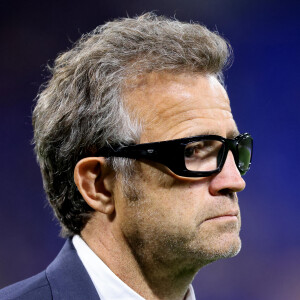 Fabien Galthié sans lunettes, à quoi ressemble-t-il ?
Fabien Galthié - Match de Coupe du monde de rugby entre la France et l'Italie (60-7) à Lyon. © Cyril Moreau-Dominique Jacovides/Bestimage