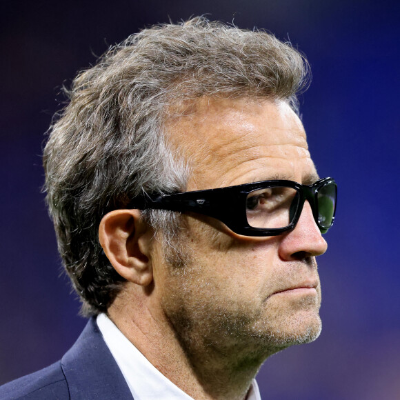 Fabien Galthié sans lunettes, à quoi ressemble-t-il ?
Fabien Galthié - Match de Coupe du monde de rugby entre la France et l'Italie (60-7) à Lyon. © Cyril Moreau-Dominique Jacovides/Bestimage