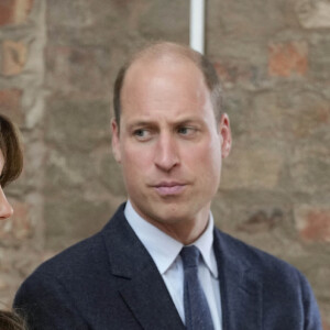 Le prince William, prince de Galles, et Catherine (Kate) Middleton, princesse de Galles, lors d'une visite à Factory Works à Birmingham pour marquer la Journée mondiale de la santé mentale, le 10 octobre 2023. 