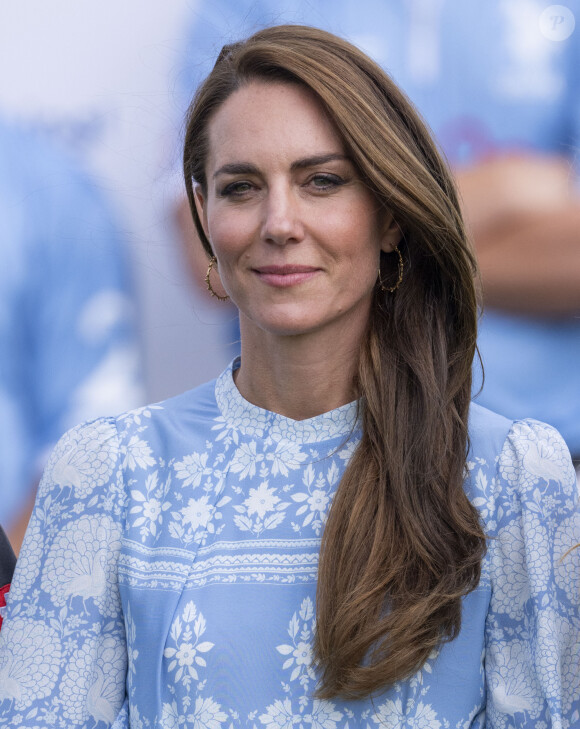 Catherine Kate Middleton, princesse de Galles, lors d'un match de polo auquel le prince William participe dans le cadre de la Royal Charity Polo Cup 2023, le 6 juillet 2023.
