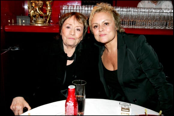 Annie Girardot et Muriel Robin - Première cérémonie des Prix Raimu de la comédie, à l'espace Pierre Cardin à Paris