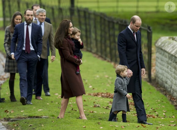 Le prince William, Catherine Kate Middleton, leurs enfants le prince George de Cambridge et la princesse Charlotte de Cambridge, James Midldleton - Le duc et la duchesse de Cambridge en famille à la messe de Noël à Englefield le 25 décembre 2016. 