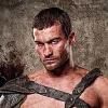 Andy Whitfield dans la série Spartacus : Blood ans Sand