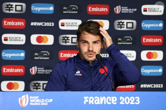 Antoine Dupont en conférence de presse pendant la Coupe du monde le 15 octobre 2023(Credit Image: © Mickael Chavet/ZUMA Press Wire)