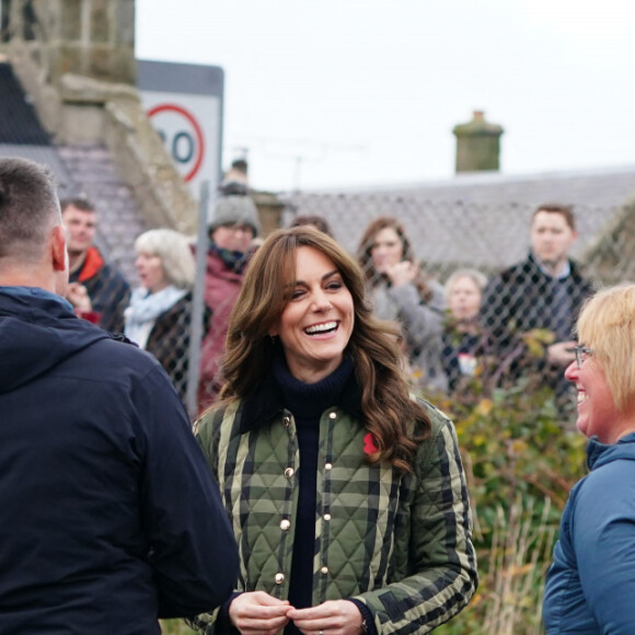 Le prince William, prince de Galles, et Catherine (Kate) Middleton, princesse de Galles, visitent Outfit Moray, une organisation caritative primée à Moray (Ecosse), le 2 novembre 2023. Connus sous le nom de duc et duchesse de Rothesay lorsqu'ils sont en Écosse, visitent cet organisme qui propose des programmes d'apprentissage en plein air et d'activités d'aventure qui changent la vie des jeunes de Moray, en Écosse. 