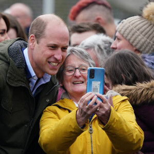 Le prince William, prince de Galles, et Catherine (Kate) Middleton, princesse de Galles, visitent Outfit Moray, une organisation caritative primée à Moray (Ecosse), le 2 novembre 2023. Connus sous le nom de duc et duchesse de Rothesay lorsqu'ils sont en Écosse, visitent cet organisme qui propose des programmes d'apprentissage en plein air et d'activités d'aventure qui changent la vie des jeunes de Moray, en Écosse. 