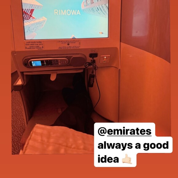 Un voyage bien mérité sous le signe du luxe et du confort
Antoine Dupont voyageant avec Emirates pour ses vacances. Photo publiée dans sa story Instagram le 3 novembre 2023.