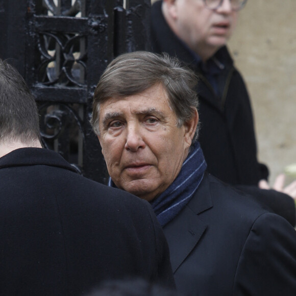 Jean-Pierre Foucault a fait une incroyable découverte.
Jean-Pierre Foucault - Sorties des obsèques de Jean-Pierre Pernaut en la Basilique Sainte-Clotilde à Paris. ©Denis Guignebourg/BestImage