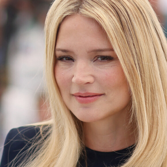 Virginie Efira enceinte au photocall du film "Rien à perdre" (Un certain regard) lors du 76ème Festival International du Film de Cannes, le 26 mai 2023. © Jacovides / Moreau / Bestimage 