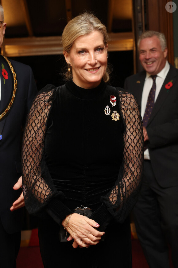 Sophie, duchesse d'Edimbourg - La famille royale assiste au Royal British Legion Festival of Remembrance au Royal Albert Hall à Londres le 11 novembre 2023.