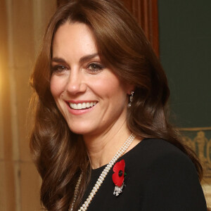 Il est temps de jeter un regard sur le passé.
Catherine Kate Middleton, princesse de Galles - La famille royale assiste au Royal British Legion Festival of Remembrance au Royal Albert Hall à Londres.