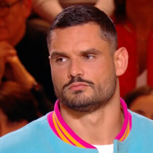 Florent Manaudou sur le plateau de "Quelle époque !"