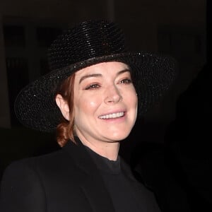 Lindsay Lohan et son mari Bader Shammas sont aux anges. Ils sont devenus parents d'un garçon, Luai, comme l'a révélé le magazine People.
Lindsay Lohan arrive à l'hôtel La Reserve lors de la Fashion Week à Paris, le 27 septembre 2018 