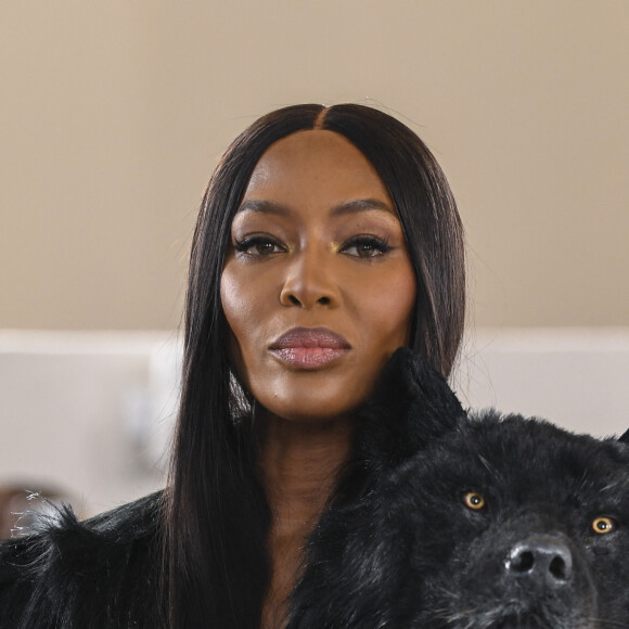 Naomi Campbell - Défilé de mode Haute-Couture Schiaparelli au Petit Palais lors de la Fashion Week Printemps-été 2023 de Paris, le 23 janvier 2023.