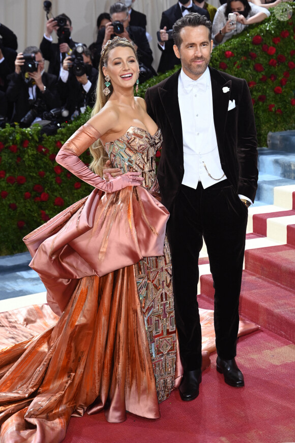Blake Lively et Ryan Reynolds - Les célébrités arrivent à la soirée du "MET Gala 2022 : In America: An Anthology of Fashion" à New York, le 2 mai 2022.