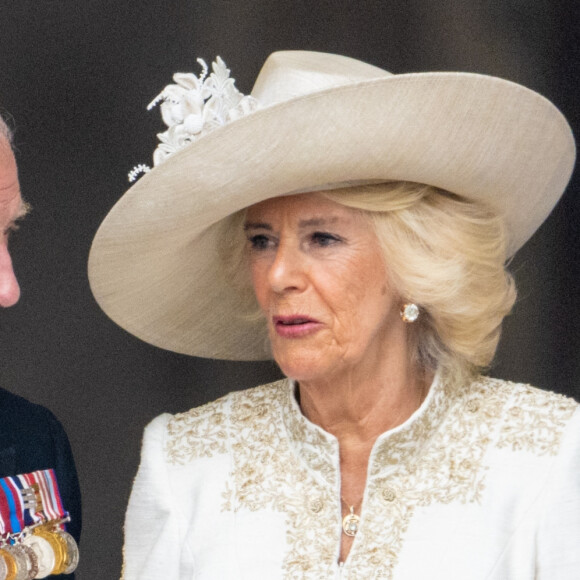 Le prince Charles, prince de Galles, et Camilla Parker Bowles, duchesse de Cornouailles - Les membres de la famille royale et les invités lors de la messe célébrée à la cathédrale Saint-Paul de Londres, dans le cadre du jubilé de platine (70 ans de règne) de la reine Elisabeth II d'Angleterre. Londres, le 3 juin 2022. 