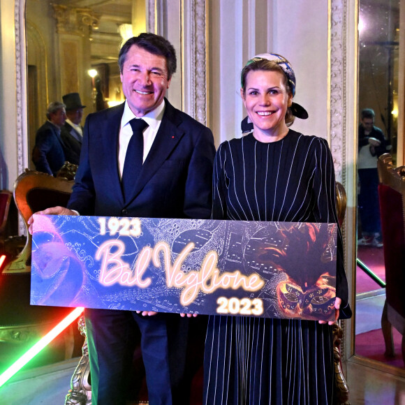 Christian Estrosi, le maire de Nice, et sa femme Laura Tenoudji Estrosi, pour le retour du Grand Bal du Veglione à l'Opéra de Nice pour le 150eme Carnaval de Nice. © Bruno Bebert / Bestimage