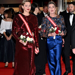 Tous les deux ont assisté au dîner de gala avec Caroline de Monaco notamment.
Le prince Albert II de Monaco était accompagné par son éppuse la princesse Charlene, la princesse Caroline de Hanovre, sa fille la princesse Alexandra de Hanovre, Sean et Chantell Wittstock pour assister à la traditionnelle soirée de la Fête Nationale Monégasque au Grimaldi Forum à Monaco, le 19 novembre 2019. La Famille Princière et leurs convives ont assisté à un spectacle lyrique "Caruso à Monaco". © Bruno Bebert-Dominique Jacovides / Bestimage 