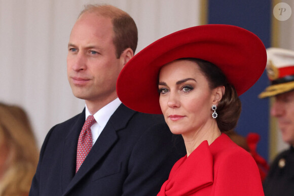 Heureusement, leur complicité est revenue ! 
Le prince William, prince de Galles, et Catherine (Kate) Middleton, princesse de Galles, - Cérémonie de bienvenue du président de la Corée du Sud à Horse Guards Parade à Londres, le 21 novembre 2023.
