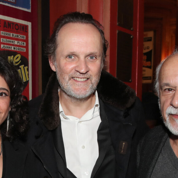 Exclusif - Jean-Marc Dumontet entre Francis Perrin et sa fille Clarisse Perrin - Personnalités à la première représentation du show de A.Sublet "Tous les risques n'auront pas la saveur du succès" au Théâtre Antoine à Paris. Le 13 novembre 2023 © Bertrand Rindoff / Bestimage 