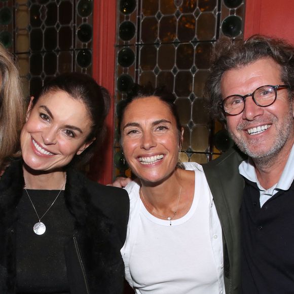 Exclusif - Martine Chancel, sa fille Marie-Alix Chancel, Alessandra Sublet et Christophe Pinguet - Personnalités à la première représentation du show de A.Sublet "Tous les risques n'auront pas la saveur du succès" au Théâtre Antoine à Paris. Le 13 novembre 2023 © Bertrand Rindoff / Bestimage 