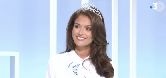 "Je sais que je suis plus attendue que tout le monde parce que j'ai 27 ans."
Adeline Vetter est la nouvelle Miss Alsace, en lice pour Miss France. France 3