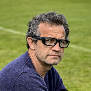 Fabien Galthié : une rare photo de sa fille Jane a été dévoilée

Le sélectionneur Fabien Galthié. - Fabien et Mathis Galthié durant le Match Espoir Agen vs Colomiers à Agen. © Thierry Breton / Panoramic / Bestimage