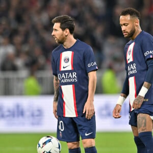 Depuis leur départ, les joueurs se sentiraient plus libérés
 
Lionel Messi et Neymar (psg) - Match de Ligue 1 Uber Eats "Lyon - PSG (0-1)" au Groupama Stadium, le 18 septembre 2022.