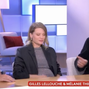 Mélanie Thierry dans l'émission C à Vous, 1er décembre 2023.