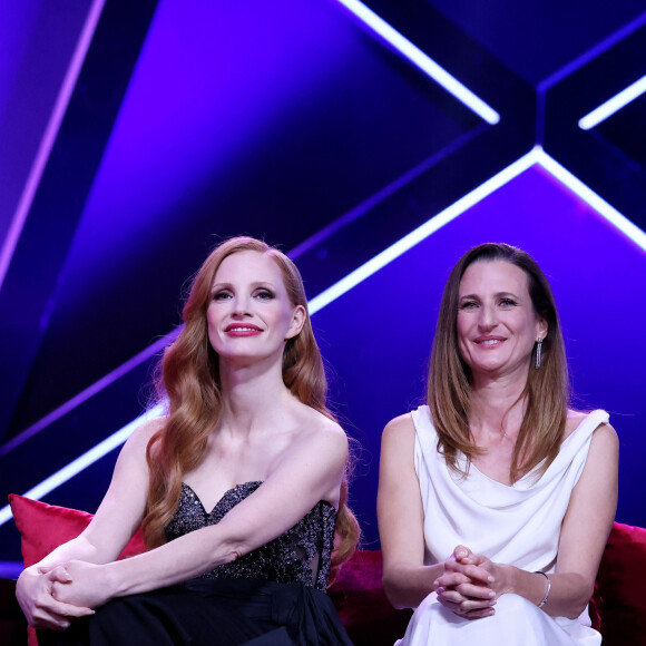 Jessica Chastain, Camille Cottin lors de la cérémonie de clôture et de la remise des prix du 20ème Festival International du Film de Marrakech, Maroc, le 2 décembre 2023. © Dominique Jacovides/Bestimage 