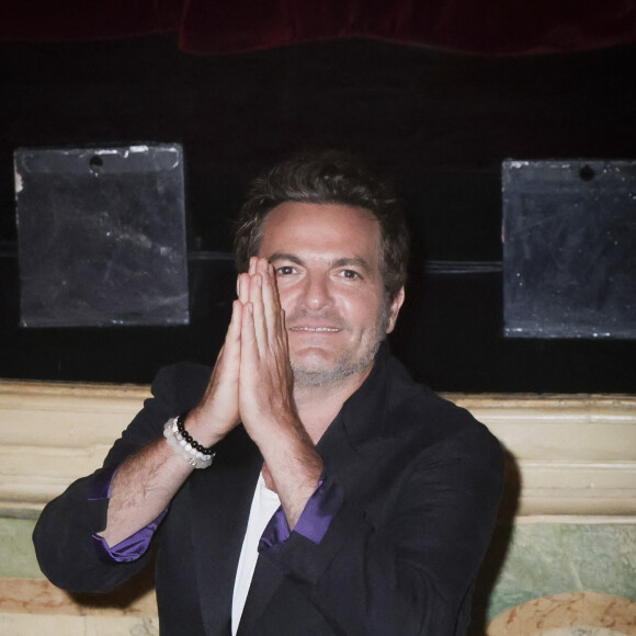 Jeudi 7 décembre, l'artiste proposera à ses fans de découvrir dans plus de 300 salles de cinéma à travers la France une partie de la tournée de son album "Rêvalité" filmée. 
Matthieu Chedid (Le chanteur M) - Inauguration de la statue de cire de "Matthieu Chedid (Le chanteur M) " au musée Grévin à Paris le 11 septembre 2023. A la fin de l'inauguration il a chanté une chanson sur scène accompagné de son frère et de sa soeur ainsi que sa fille. 