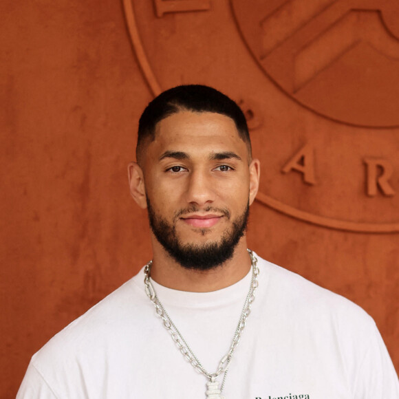 Tony Yoka s'est installé à Londres et voit désormais ses fils quasiment tous les week-ends
 
Tony Yoka au village lors des Internationaux de France de tennis de Roland Garros 2023, à Paris, France, le 11 juin 2023. © Jacovides-Moreau/Bestimage