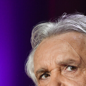 Exclusif - Michel Sardou - Enregistrement de l'émission "Bon Anniversaire Laurent Gerra" au Pavillon Baltard à Nogent-sur-Marne le 13 novembre 2017. L'émission sera diffusée sur France 2 le 29 décembre le jour J du 50ème anniversaire de L. Gerra. © Pierre Perusseau/Bestimage 