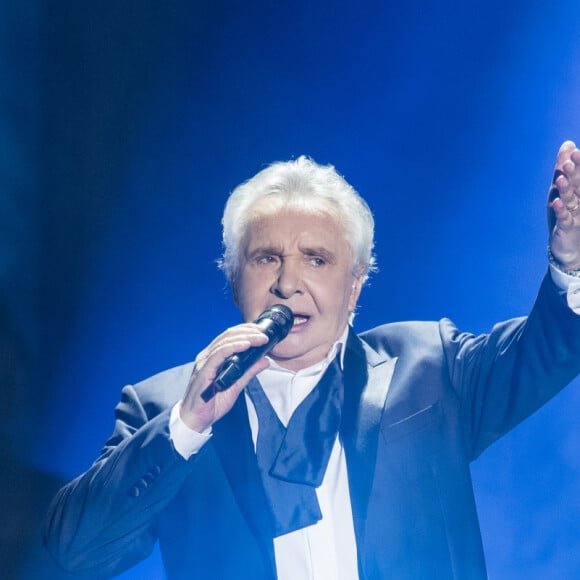 Exclusif - Michel Sardou en concert à la Seine Musicale, jusqu'au 7 janvier 2018 et les 14 et 15 mars, pour sa dernière tournée "La dernière danse" à Boulogne-Billancourt. Le 26 décembre 2017. La tournée se poursuivra en France jusqu'à fin mars 2018, et se terminera avec deux ultimes représentations les 23 et 24 mars à la Seine Musicale © Pierre Perusseau / Bestimage 