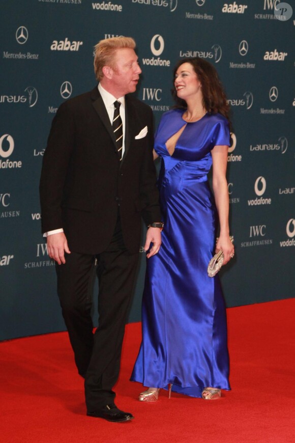 Boris Becker et son épouse Lily Kerssenberg un mois après la naissance du petit Amadeus lors des Laureus World Sports Awards 2010 au Emirates Palace Hôtel à Abu Dhabi le 10 mars 2010 dans les Emirtats Arabes