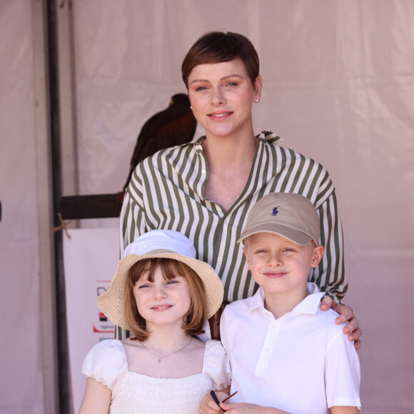 La princesse Charlene de Monaco, Le prince Jacques de Monaco, marquis des Baux, La princesse Gabriella de Monaco, comtesse de Carladès - Le prince Albert II de Monaco parcourt la 4ème rencontre des sites historiques Grimaldi sur la place du palais Princier à Monaco le 10 juin 2023. © Sebastien Botella / Nice Matin / Bestimage 
