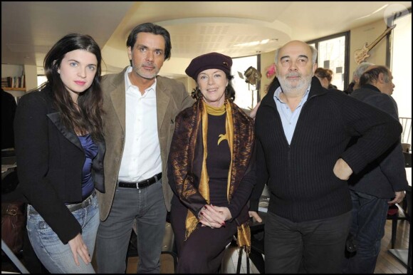Cécile Cassel, Christophe Barratier, Anny Duperey et Gérard Jugnot présente le 49e gala de l'Union des artistes à la presse, à Paris, le 11 mars 2010 !