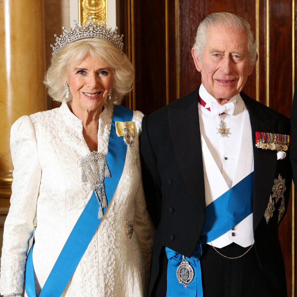 La reine consort Camilla, le roi Charles III d'Angleterre - La famille royale du Royaume Uni lors d'une réception pour les corps diplomatiques au palais de Buckingham à Londres le 5 décembre 2023 