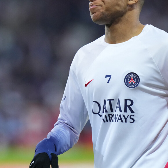 Kylian Mbappe (7) (Paris St Germain (PSG)) - Match de Ligue 1 Uber Eats " Lille - PSG (1-1)" au Stade Pierre-Mauroy à Lille, le 17 décembre 2023. © Glenn Gervot / Panoramic / Bestimage